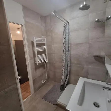 Appartement Location Cure Et Saison Centre
